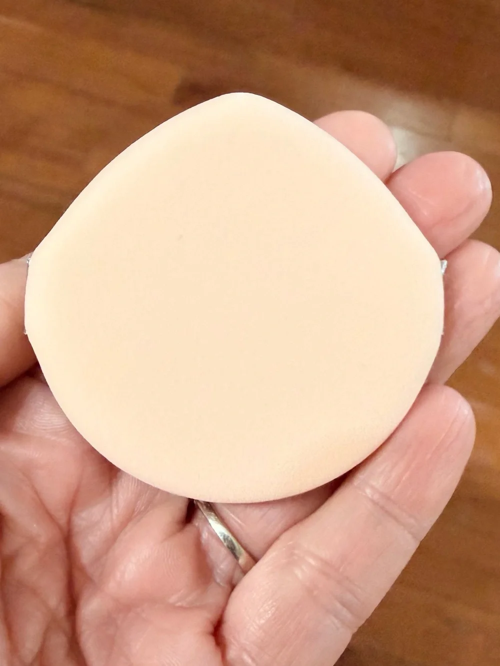 Chantecaille Future Skin Cushion Foundation- Aura